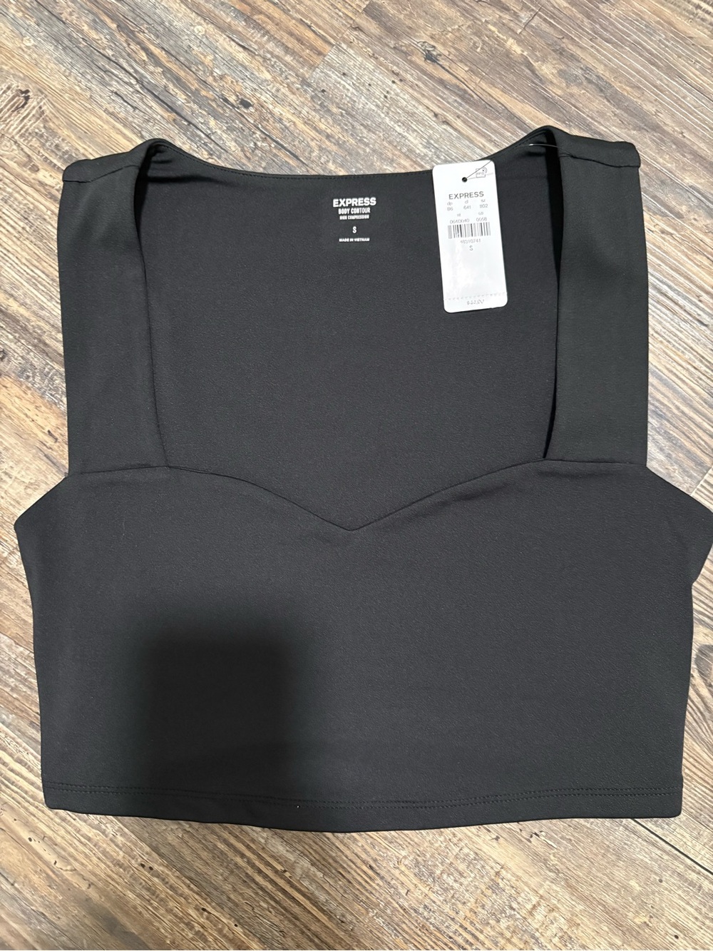 Express Women’s Body Contour High Compression Crop Top $25.00 Size Small NWT